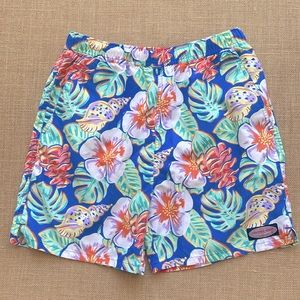 EUC Vineyard Vines Hibiscus swim trunks